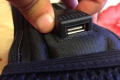 mufa usb pentru incarcat telefonul mobil