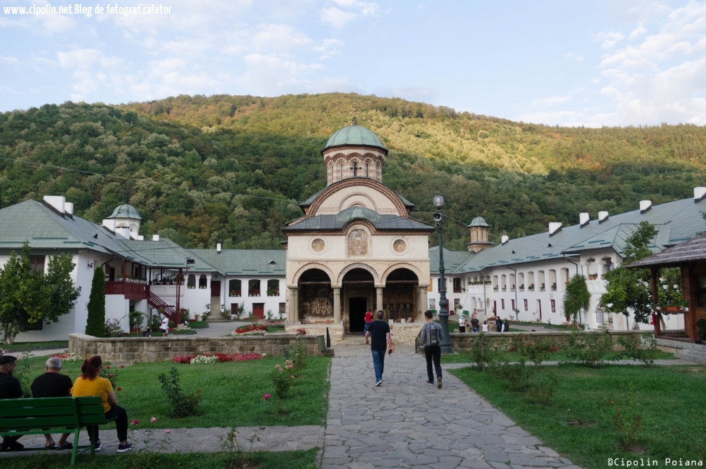 manastirea cozia