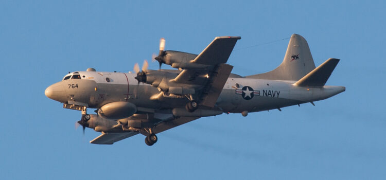 Un avion american de tip „U.S. Navy EP-3E” survoleaza de dimineata judetele: Suceava-Iasi-Vaslui-Galati si Braila