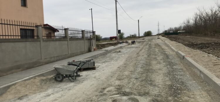 Lucrarile de pe strada Dimitrie Cantemir „Delea” se apropie de final (Video)