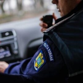 Sofer in varsta de 31 de ani din Maraseni prins beat la volan pe raza aceeasi comune! Polițiștii vasluieni efectuează cercetări