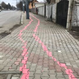 Pistele de biciclete din Vaslui sunt o „bataie de joc”! Va place domnule primar cum arata?