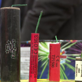 Actualizare: Articolele pirotehnice din categoria T1 si P1 pot fi din nou comercializate